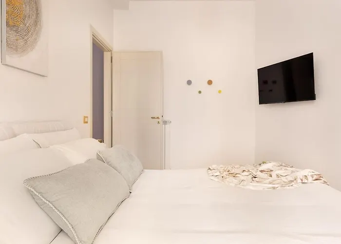 Idyllia - Spacious Bright Flat Apartment Rom