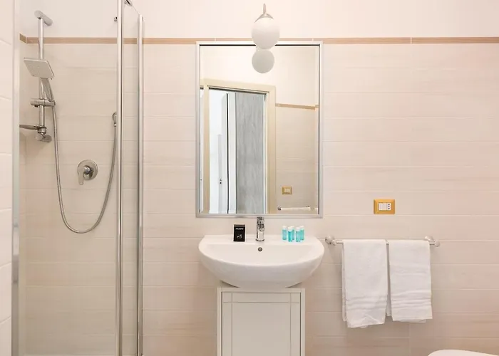 Idyllia - Spacious Bright Flat Rom