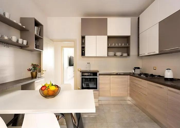Apartment Idyllia - Spacious Bright Flat