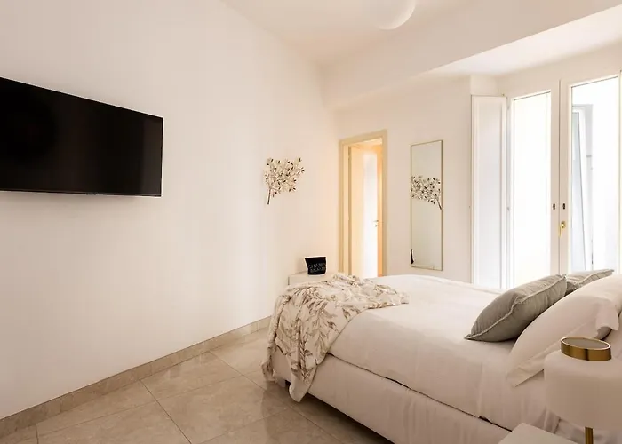 Apartment Idyllia - Spacious Bright Flat
